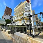 Ancla アパート ベニドルム